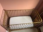 Baby bed goud zeer mooi (Evt. met Matras en beddengoed), Ophalen, Zo goed als nieuw, Minder dan 140 cm, Matras