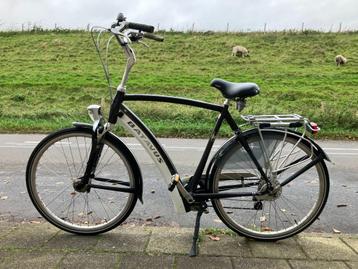 batavus intermezzo incl nagekeken en beurt gehad beschikbaar voor biedingen