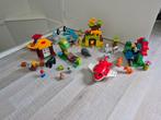 Grote Duplo rond de wereld 10805 en babydieren 10904, Kinderen en Baby's, Speelgoed | Duplo en Lego, Ophalen of Verzenden, Gebruikt