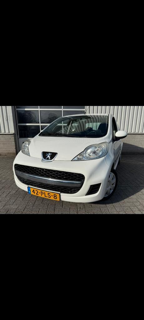 Peugeot 107 1.0 12V 5DR 2011 Wit Airco, Auto's, Peugeot, Bedrijf, Airbags, Airconditioning, Alarm, Boordcomputer, Centrale vergrendeling