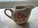 Melkkannetje a rose van Jet ter Steege, Antiek en Kunst, Ophalen of Verzenden