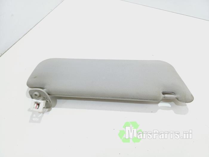 Zonneklep van een Toyota Prius, Auto-onderdelen, Interieur en Bekleding, Toyota, Gebruikt, 6 maanden garantie, 12 maanden garantie