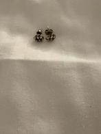 Buddha to Buddha oorbellen (studs) Chain, Ophalen of Verzenden, Gebruikt, Zilver, Knopjes of Stekers
