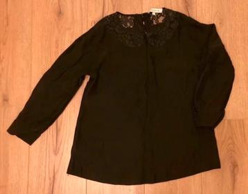 Zwarte zijden blouse van Sandro maat 1 (36) beschikbaar voor biedingen
