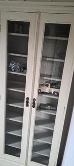 Landelijke Brocante Vitrine kast... leuk voor model auto,s o, Ophalen, Zo goed als nieuw, 25 tot 50 cm