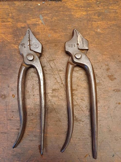 Antieke schoenmaker tangen No.3 en No.5, Antiek en Kunst, Antiek | Gereedschap en Instrumenten, Ophalen of Verzenden