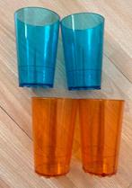 4 hard plastic drinkbekers / glazen en 3 kleine schaaltjes, Huis en Inrichting, Keuken | Servies, Ophalen of Verzenden, Zo goed als nieuw