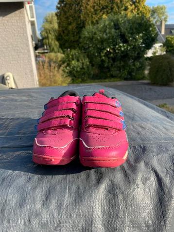 Hockeyschoenen maat 30 beschikbaar voor biedingen