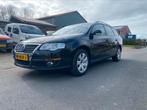 Volkswagen Passat 1.9 TDI 77KW Variant 2006 Zwart nieuwe apk, Auto's, Volkswagen, Te koop, Geïmporteerd, 5 stoelen, Airconditioning