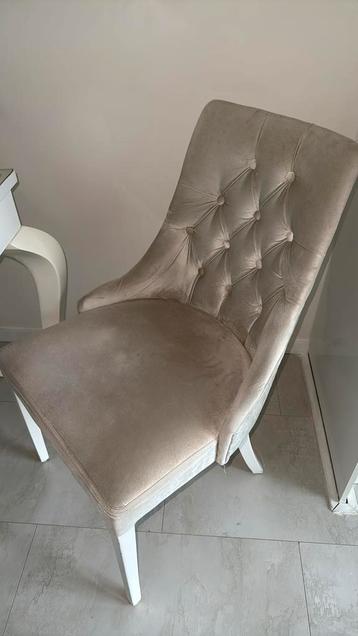 Velvet beige stoelen 6x beschikbaar voor biedingen