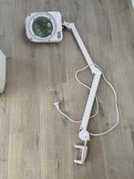Loupe lamp met steun ( schoonheidsspecialiste), Hobby en Vrije tijd, Vergrootglazen, Loepen en Loeplampen, Ophalen, Zo goed als nieuw