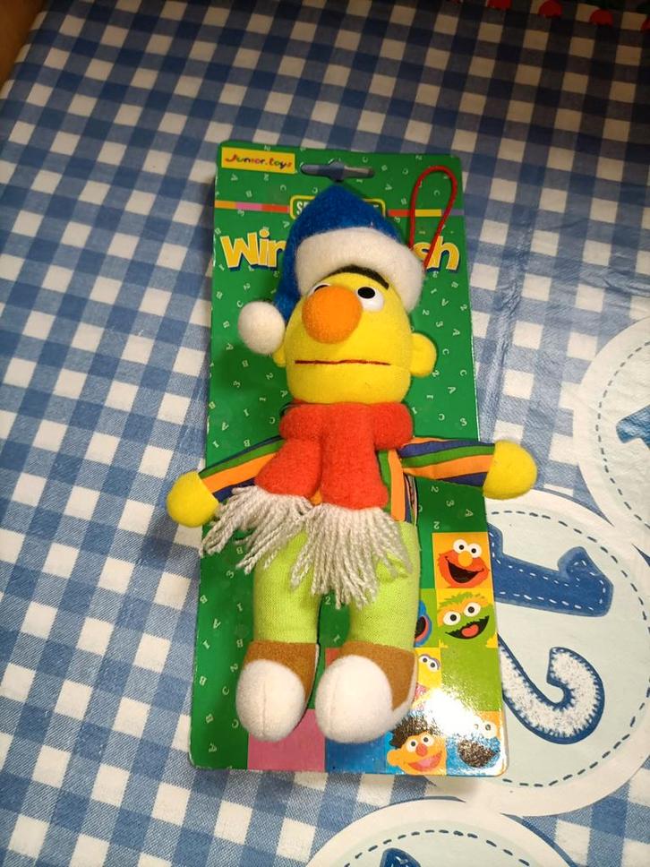Vintage Bert knuffeltje winter plush Jim Henson nieuw, Kinderen en Baby's, Speelgoed | Knuffels en Pluche, Nieuw, Ophalen of Verzenden