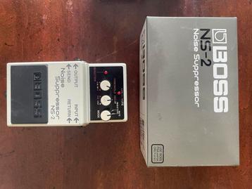 BOSS NS-2 Noise suppressor met doosje beschikbaar voor biedingen