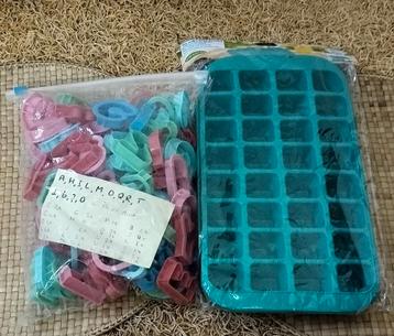 Ijsblokjesvorm & Koekjesvormen Letters beschikbaar voor biedingen