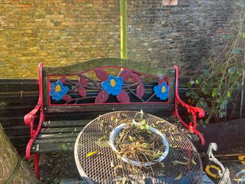 Gietijzeren Tuinbank - Frisse Kleuren! beschikbaar voor biedingen
