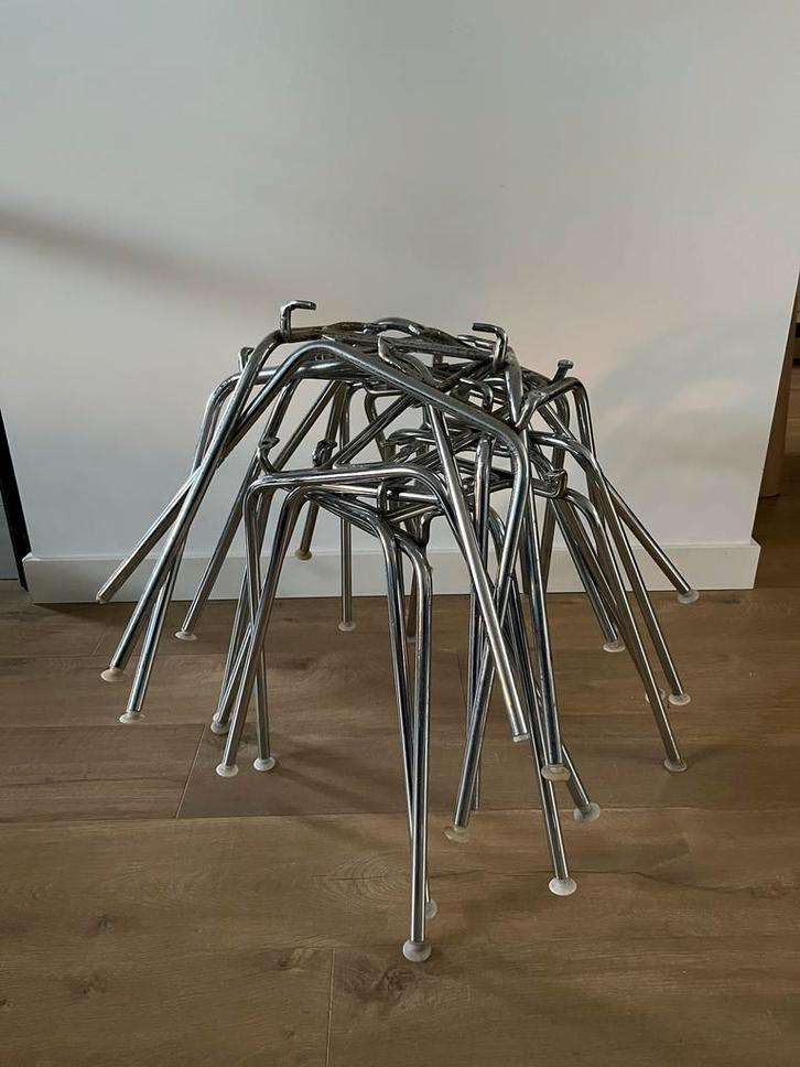 Eames Onderstellen - Side & Armchairs, Huis en Inrichting, Stoelen, Gebruikt, Eén, Metaal, Wit, Ophalen