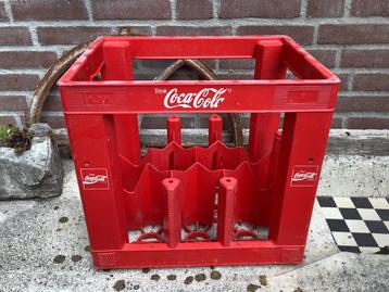 Oud Coca Cola krat beschikbaar voor biedingen