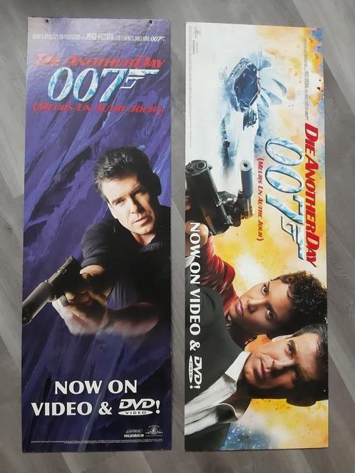 James Bond Die Another Day Promo borden, Verzamelen, Film en Tv, Gebruikt, Film, Poster, Ophalen