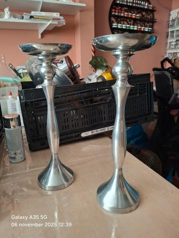 Metalen Kaarsenstandaard - 35cm Hoog beschikbaar voor biedingen