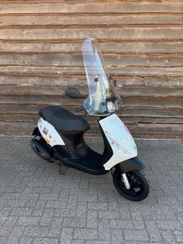 Piaggio ZIP 45KM/H OVERIG (bj 2021) beschikbaar voor biedingen
