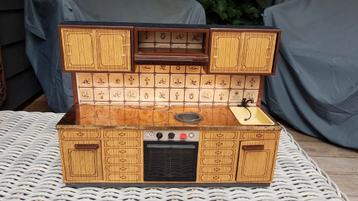 Blikken speelkeukentje jaren 60 beschikbaar voor biedingen