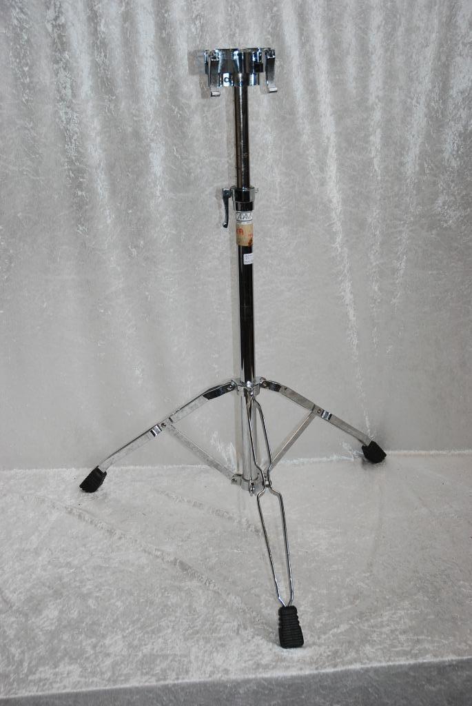 Adams Dubbele tomhouder op standaard  <25251897>, Muziek en Instrumenten, Instrumenten | Onderdelen, Gebruikt, Drums of Percussie