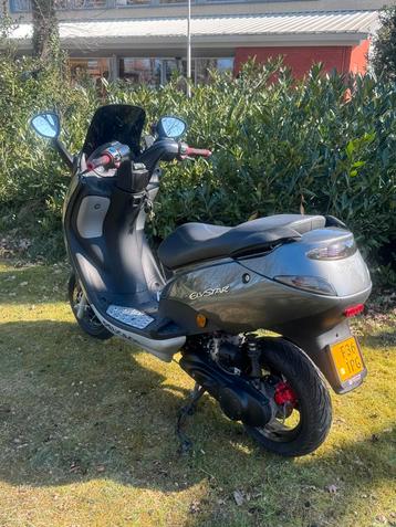 Peugeot elystar 70 cc watergekoeld ! beschikbaar voor biedingen