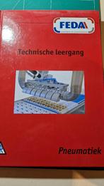 Technische leergang pneumatiek FEDA, Boeken, Techniek, Ophalen, Regeltechniek, Zo goed als nieuw, R van den brink