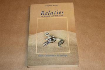 Relaties en de Loop van het Leven — Astrologie van Arroyo beschikbaar voor biedingen