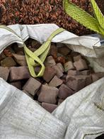 Oude gebakken klinkers kap stukken 2 big bags 10-duimers, Ophalen, Gebruikt, Klinkers