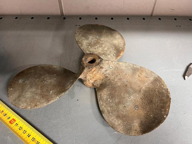 Bronzen schroef, Watersport en Boten, Accessoires en Onderhoud, Gebruikt, Motor en Techniek, Ophalen of Verzenden