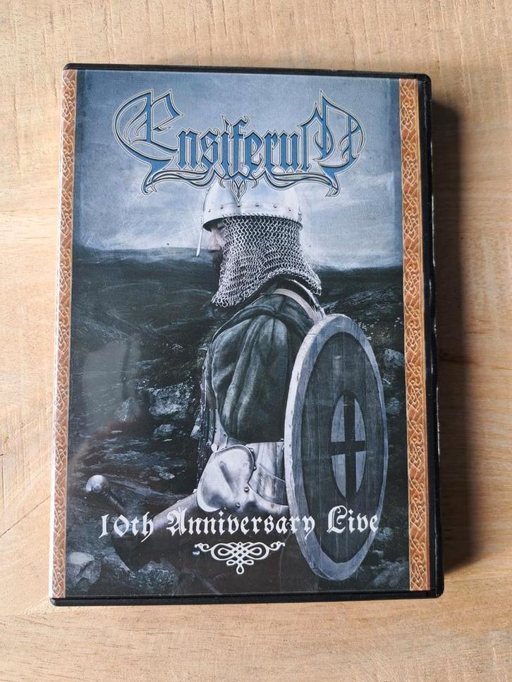 Ensiferum - 10th Anniversary Live DVD, Cd's en Dvd's, Dvd's | Muziek en Concerten, Zo goed als nieuw, Muziek en Concerten, Alle leeftijden
