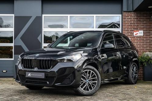 BMW X1 25e xDrive M Sport | Shadow | Driving Ass. Plus | Cam, Auto's, BMW, Bedrijf, Te koop, X1, 4x4, Achteruitrijcamera, Adaptieve lichten