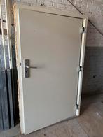 Koopje Lage massieve deur en kozijn bijna nieuw, Doe-het-zelf en Verbouw, Deuren en Horren, Ophalen, 80 tot 100 cm, Binnendeur