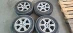 Volvo xc60 winterbanden + bijna nieuwe velgen, Auto-onderdelen, Banden en Velgen, Ophalen, Gebruikt, 17 inch, Winterbanden