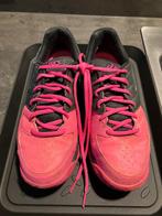 ASICS hockeyschoenen maat 39 dames, Sport en Fitness, Hockey, Ophalen of Verzenden, Zo goed als nieuw, Schoenen
