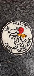 SNOOPY  - 100 Missions over SUZIE WONG - Vietnam War, Ophalen of Verzenden, Landmacht, Amerika, Embleem of Badge