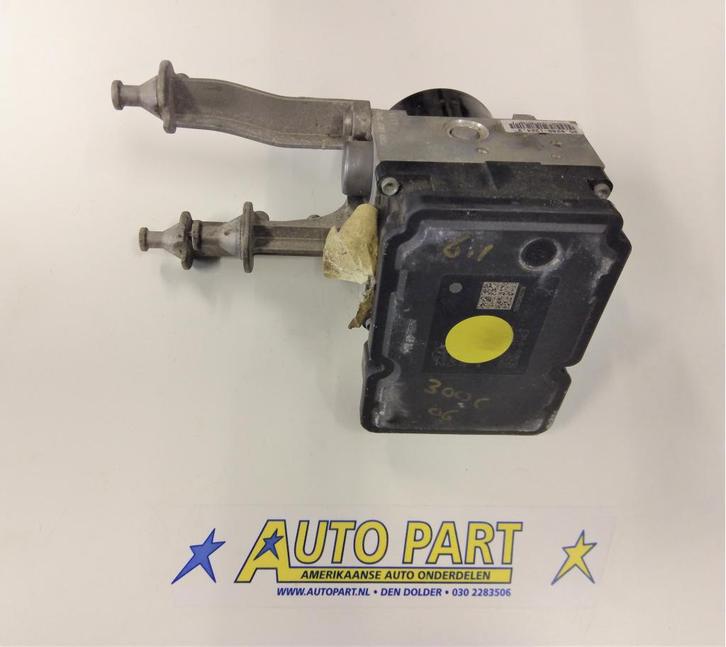 Chrysler 300C ABS pomp 2006-2007, Auto-onderdelen, Remmen en Aandrijving, Amerikaanse onderdelen, Chrysler, Gebruikt, Ophalen of Verzenden