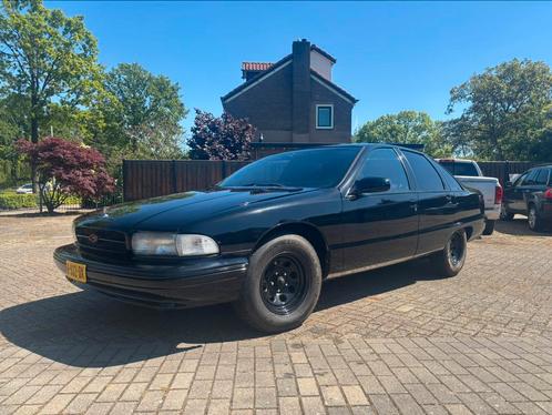 Chevrolet Caprice 1990 5.0 V8 apk 4-6-2027, Auto's, Chevrolet, Bedrijf, Caprice, Benzine, Sedan, Automaat, Geïmporteerd, Zwart