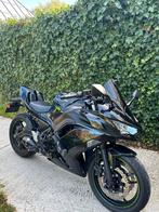 Kawasaki Ninja 650 2024 35KW – 8000 km – Eerste eigenaar, Motoren, 2 cilinders, 649 cc, Minimaal motorrijbewijs A2, 12 t/m 35 kW