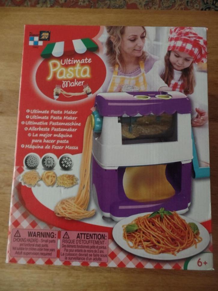 Zelf pasta maken: ZGAN Ultimate pastamaker voor kinderen 6+, Kinderen en Baby's, Speelgoed | Speelkeukens, Zo goed als nieuw, Speelkeuken-accessoire