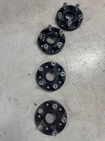 Spoorverbreders 21,5mm 5x114.3 Spacers GR Yaris 20mm beschikbaar voor biedingen