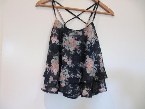 Zomers topje maat 36 - 38, Kleding | Dames, Tops, Zo goed als nieuw, Maat 36 (S), Zonder mouw, Ophalen of Verzenden