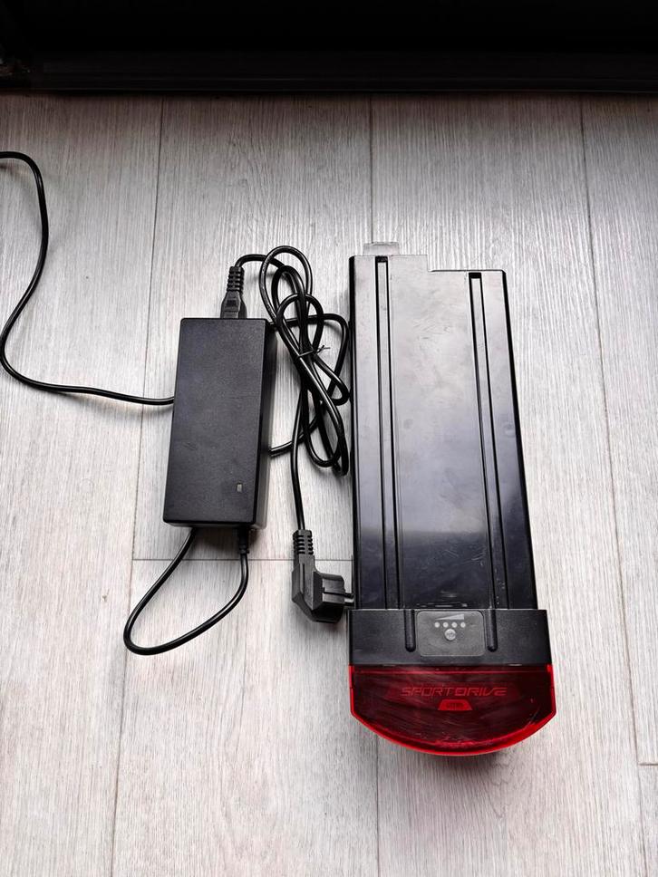 Cortina Ecomo fietsaccu, Fietsen en Brommers, Fietsaccessoires | Fietsaccu's, Zo goed als nieuw, Ophalen of Verzenden