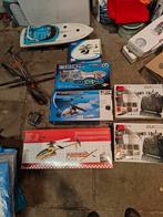 Diverse rc helikopters en boot, 1:72 tot 1:144, Helikopter, J, K
