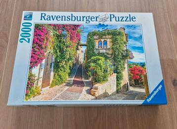 Ravensburger puzzel 2000 stukjes beschikbaar voor biedingen