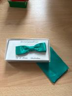 Tip de Bruin Vlinderdas met Pochet - Nieuwstaat, Ophalen of Verzenden, Zo goed als nieuw, Groen