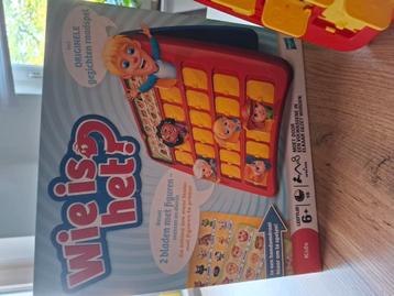 Wie is het! Kids beschikbaar voor biedingen