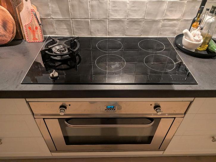 Inductie kookplaat ATAG met gaspit, Witgoed en Apparatuur, Kookplaten, Gebruikt, Inbouw, Inductie, 5 kookzones of meer, Ophalen