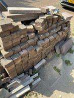 Klinkers 10x10 met een dikte van 6cm ongeveer  +/- 12m2, Tuin en Terras, Tegels en Klinkers, Ophalen, Klinkers, Zo goed als nieuw